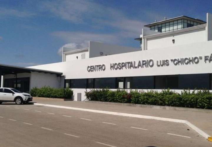 Enfermeras de Veraguas exigen pago de turnos extras