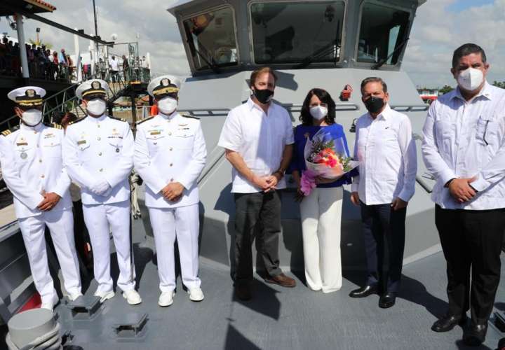  Embajada de Estados Unidos entrega a Panamá buque de patrullaje