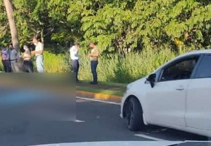Dos muertos por atropello y colisión en las primeras horas del viernes