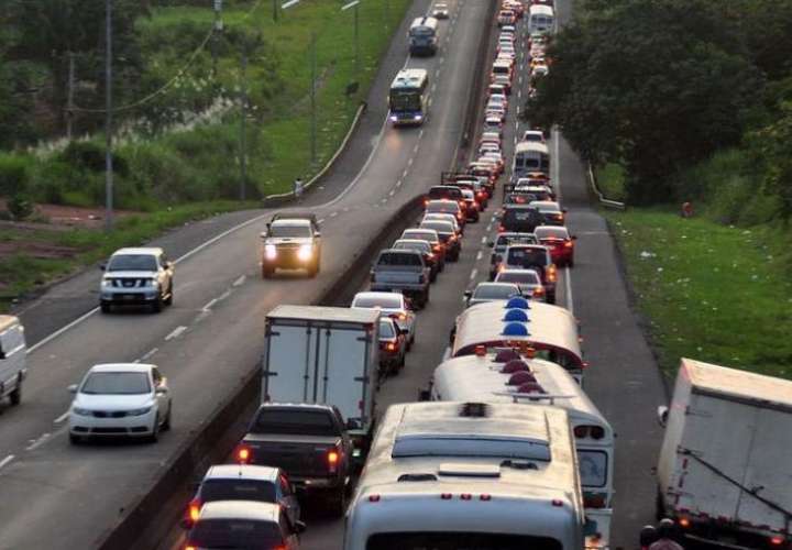Cerrarán carriles de vía Interamericana, Arraiján-Panamá por trabajos