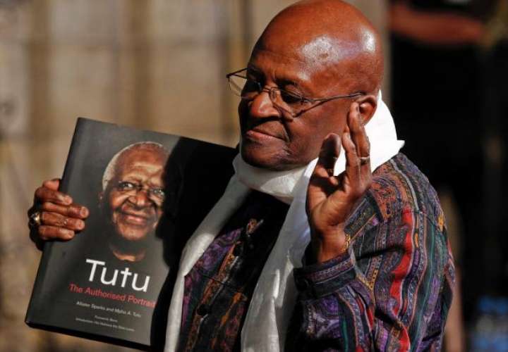 Arzobispo Tutu, héroe de lucha contra apartheid, fallece en Sudáfrica
