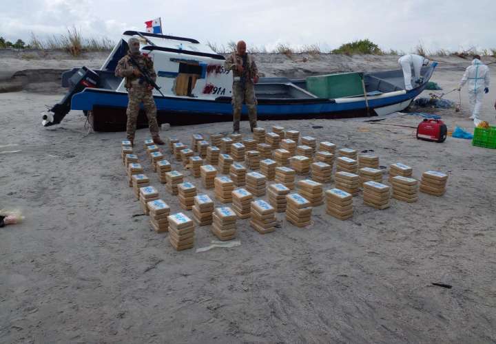Decomisan  609 paquetes de droga y dos detenidos en Punta Chame 