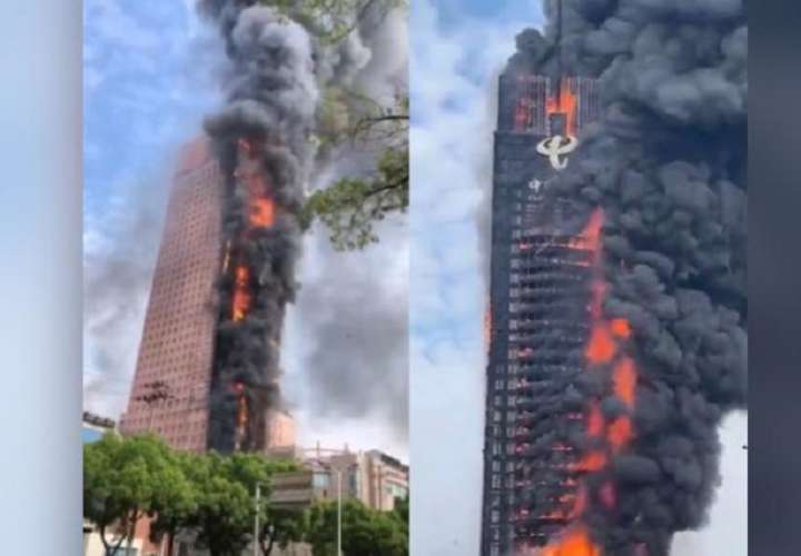 Incendio arrasa un rascacielos en la ciudad china de Changsha