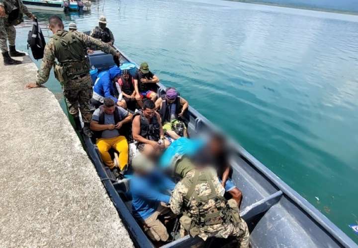 Incautan más de 20 lanchas colombianas que transportaban migrantes