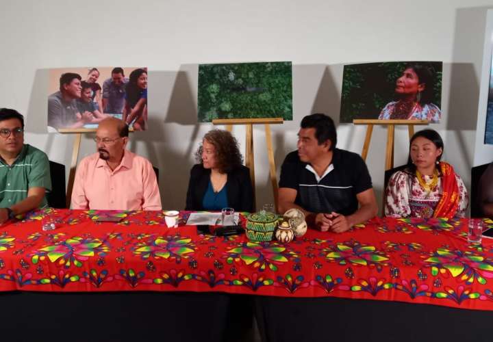 Miembros de la Alianza Mesoamericana de Pueblos y Bosques (AMPB). (Foto-Video: Landro Ortíz)