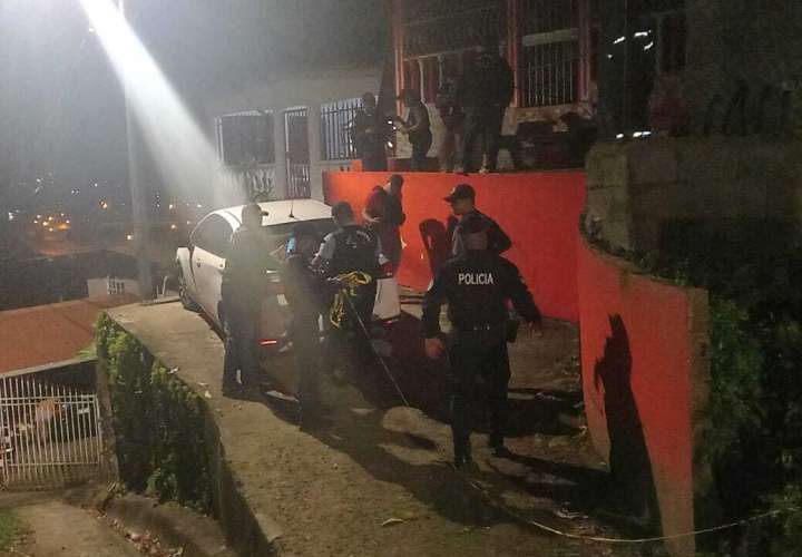 Escena de uno de los homicidios ocurrido en San Miguelito. (Foto-Video: Alexander Santamaría)