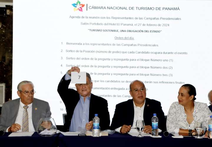  La organización de este debate recae en la Cámara Nacional de Turismo de Panamá, que ha trabajado arduamente para garantizar un evento transparente y constructivo. Foto: Victor Arosemena 