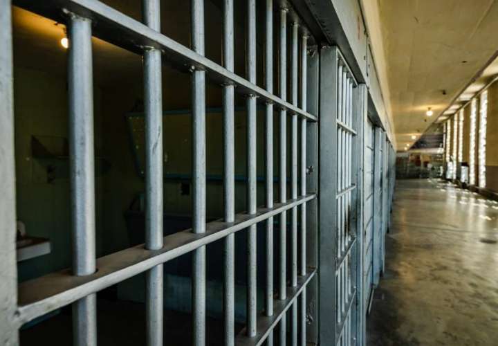 Colorado plantea construir celdas para delincuentes transgénero 