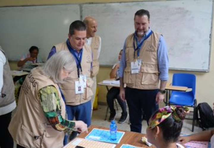 Misión de la OEA sigue observando el desarrollo de las elecciones generales.