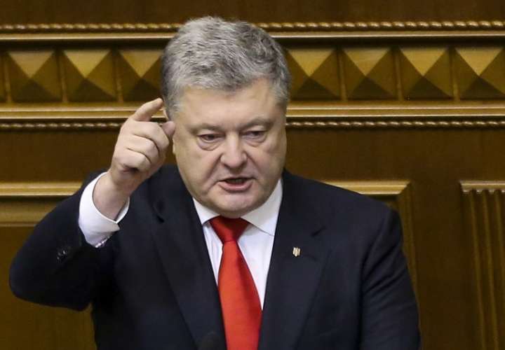 El parlamento ucraniano ha votado para imponer la ley marcial durante 30 días a raíz de la incautación rusa de buques ucranianos. Foto AP 