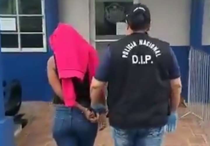 Detienen a mujer presuntamente implicada en homicidio en La Chorrera [Video]