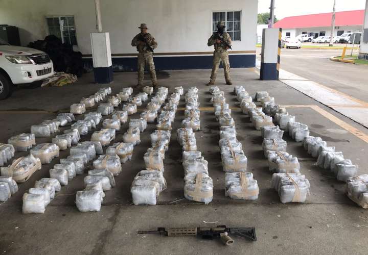 ¡Bingo! 4 detenidos y 447 paquetes de drogas en Panamá Oeste 