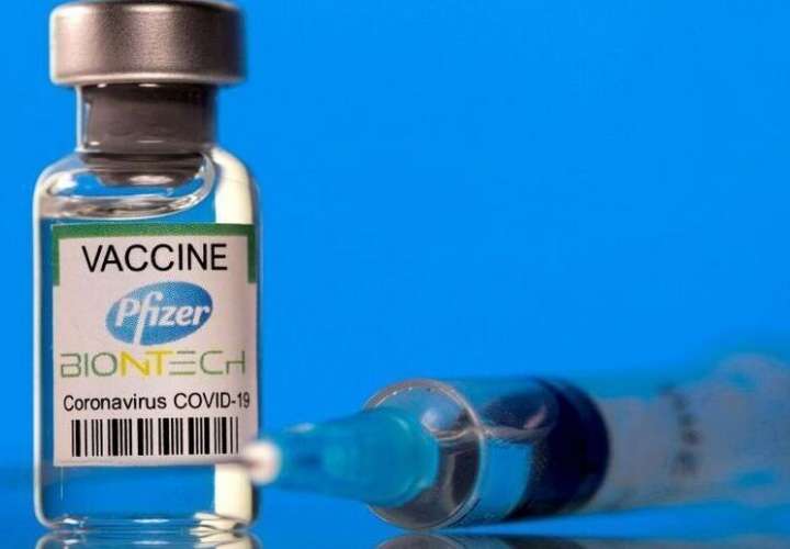 Minsa autoriza uso de emergencia de la vacuna Pfizer bivalente