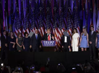 Las deudas con sus partidarios —y con el país— va mucho más allá.  / Foto: AP