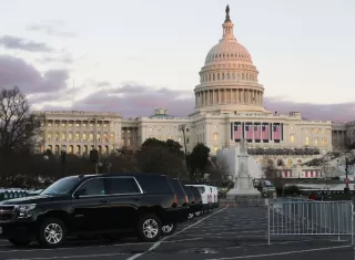 La ceremonia de juramento, al aire libre en el Capitolio, empezará al mediodía (1700 GMT) del viernes.  /  Foto: AFP