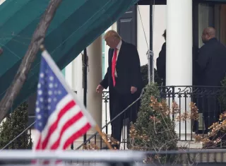 Luego de la ceremonia religiosa Trump será recibido en la Casa Blanca por el presidente saliente Barack Obama y su esposa Michelle.  /  Foto: EFE