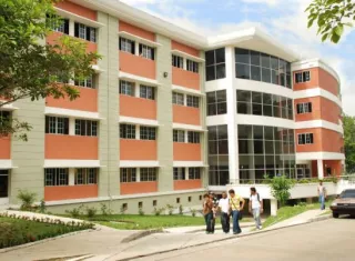 La UTP es una de las universidades dentro del programa.