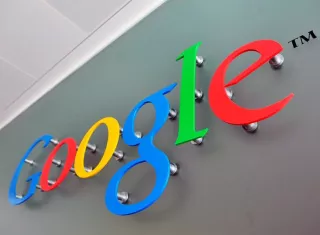 Oracle denunció hace 8 años por unos $9.000 millones a Google, que pertenece al conglomerado Alphabet, por desarrollar su software de Android utilizando partes del lenguaje Java, creado por una firma que Oracle compró en 2010, Sun Microsystem. EFE