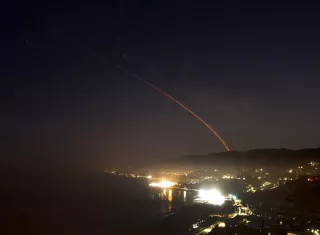 La primera fase, la del lanzamiento, se realizó con éxito desde el Space Launch Complex-3 en la Base Aérea Vandenberg en California. EFE