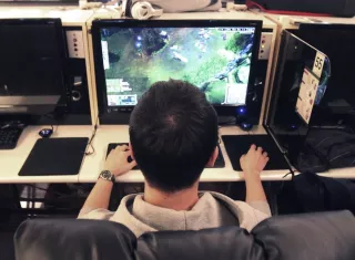 la Asociación Estadounidense de Psiquiatría considera que el videojuego excesivo es una &quot;afección&quot;. AP