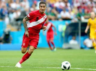 El jugador peruano Paolo Guerrero. Foto: EFE