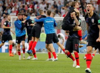 Jugadores de Croacia celebran el triunfo. Foto. AP