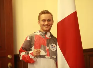 El karateca, el primer atleta de esta disciplina en portar el emblema panameño en una justa deportiva. Foto: Anayansi Gamez
