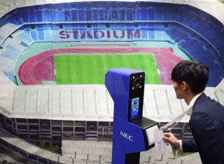 NEC dice que su tecnología de identificación biométrica se usa en los aeropuertos y en otros lugares en 70 países, incluido Japón. AP