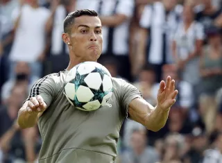 Cristiano Ronaldo debutará mañana en la liga italiana. Foto: AP