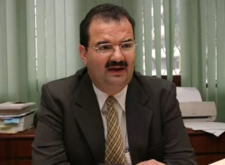 Según el abogado Carlos Carrillo, no han podido concluir la revisión de los siete cuadernillos que recogen información. Foto: Critica Archivo