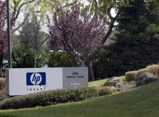 HP aseguró que su nuevo modelo "no es un computador cubierto en cuero, sino un computador hecho de cuero", ya que es el componente principal del chasis. EFE/Archivo