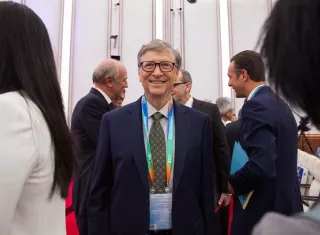 El fundador de Microsoft, Bill Gates, asiste a la ceremonia de inauguración de la feria global de importación China International Import Expo el lunes en Shanghái (China). EFE