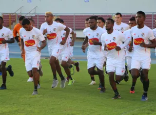Entrenamientos de hoy lunes en el estadio Rommel Fernández de la ciudad deportiva Irving Saladino. Foto: Fepafut