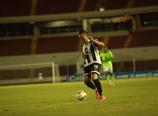 El Tauro F.C. tienen contemplado hacer una gira por el interior del país, pero todo dependerá de dónde sea su primer partido en la liga. Foto: Anayansi Gamez