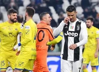  El portugués Cristiano Ronaldo (d) de Juventus regresa a la ciudad de Madrid. /EFE