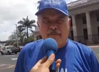 Miguel Antonio Bernal, de frente contra la reelección 