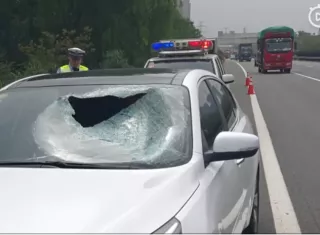 rigada de alta velocidad de la Policía de tráfico de Xi'an.