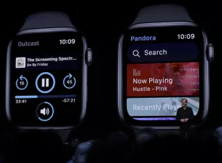 El vicepresidente tecnológico de la compañía Apple, Kevin Lynch, participa este lunes en la conferencia de desarrolladores WWDC19 de Apple en el centro de convenciones McEnery en San José, California (Estados Unidos). EFE