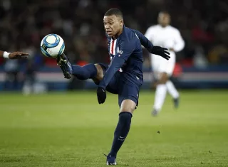 Kylian Mbappé, con 20 años, es el candidato más joven a formar el Equipo del Año.Foto: EFE