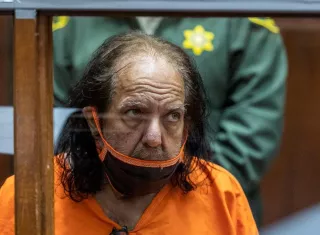 as edades de las mujeres que han denunciado al actor comprenden desde los 15 a los 45 años. EFE