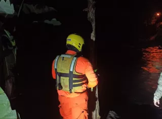  Las autoridades han solicitado a la población extremar las medidas de precaución, principalmente los que viven cerca a estas áreas.