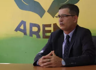 En la imagen el presidente de la Asociación de Residentes y Naturalizados de Panamá (ARENA), Rafael Rodríguez. EFE