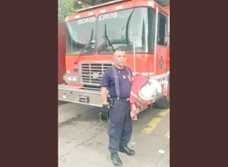 Mayor Julio Alberto Rivera, del Benemérito Cuerpo de Bomberos de Panamá.