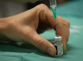 e ha demostrado que los anticuerpos humanos contra el SARS-CoV-2 protegen contra la infección. EFE