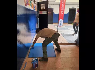 Personal de mantenimiento de la Junta Comunal de Calidonia realiza estos trabajos.