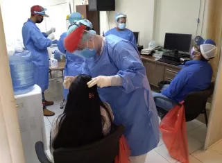 Los hisopados también se han realizado a nivel intitucional.