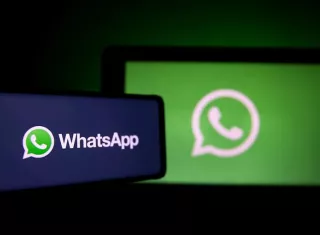 "Pronto daremos a las empresas en algunos países seleccionados la opción de mostrar su 'Shop' en WhatsApp", indicó Facebook. EFE