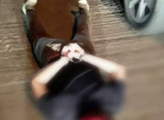 En la imagen aparece uno de los delincuentes que fue aprehendido.