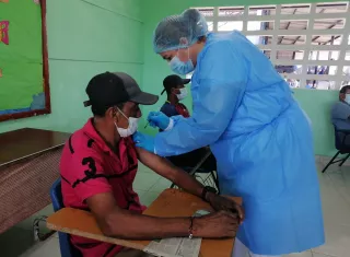 La vacunación con Astrazeneca culmina el sábado en los circuitos 6-2 y 6-3.