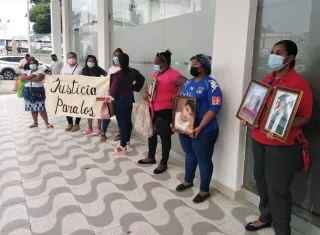 La familia de las víctimas de la 'Masacre del Búnker' exigen justicia. Foto: diomedes Sánchez